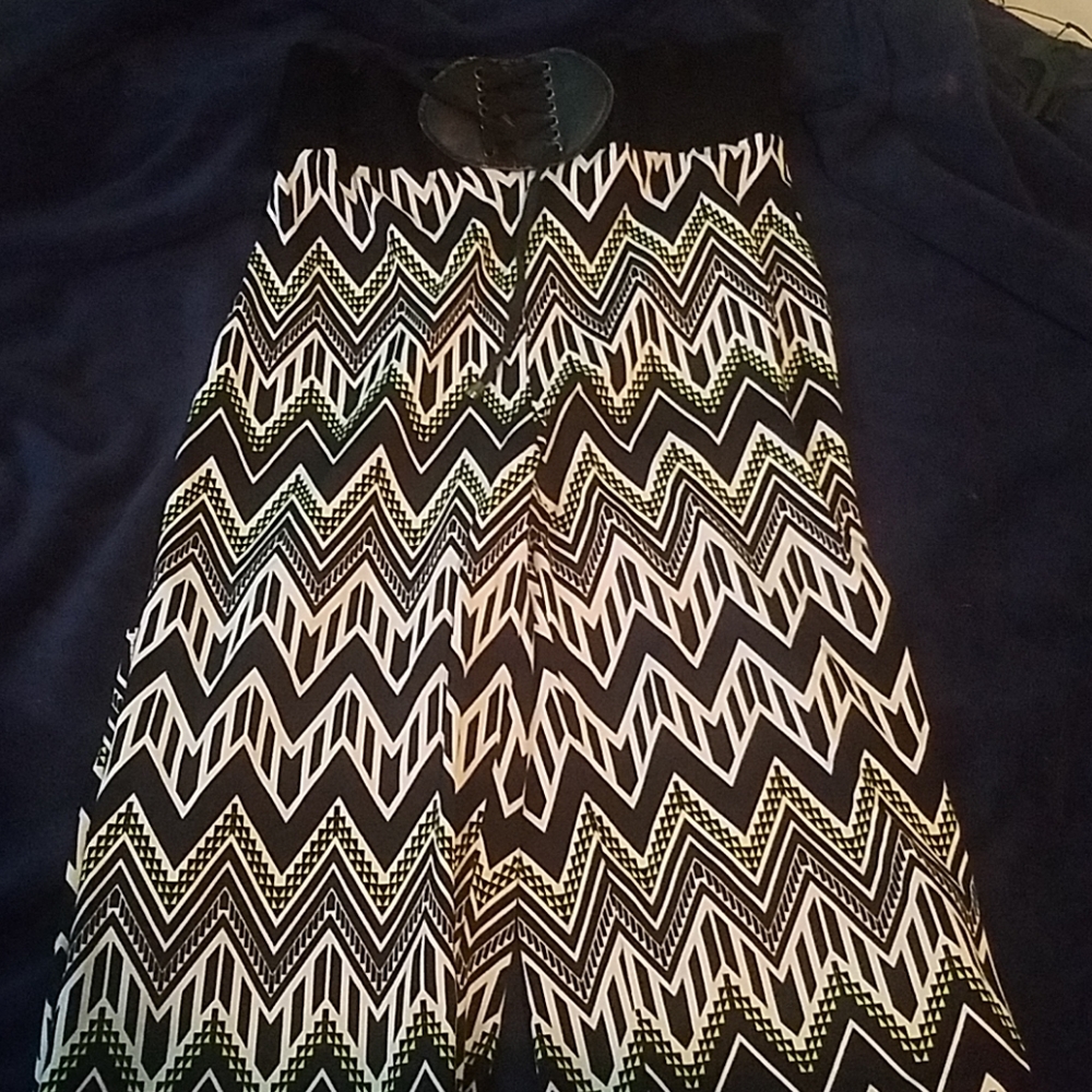 Bono highwaisted style flowy pants